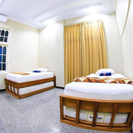Sentosa Lodge Padang Kültér fotó