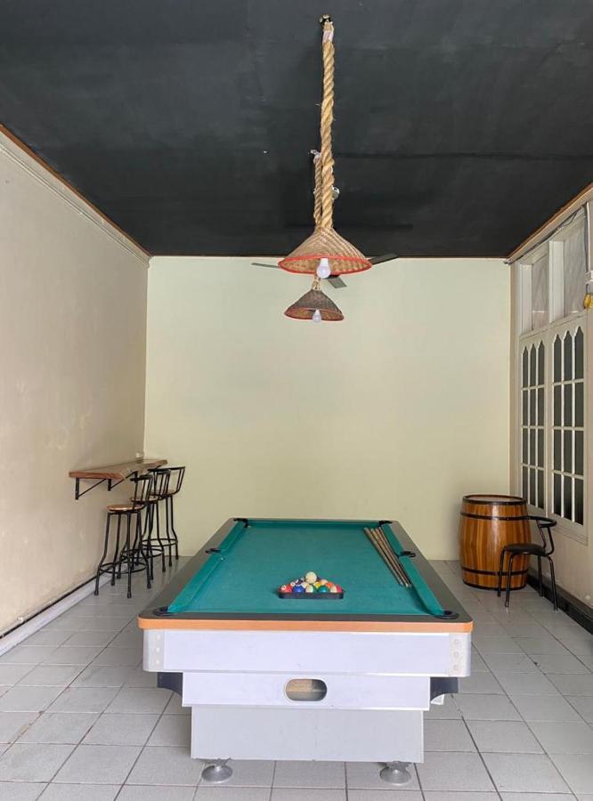 Sentosa Lodge Padang Kültér fotó