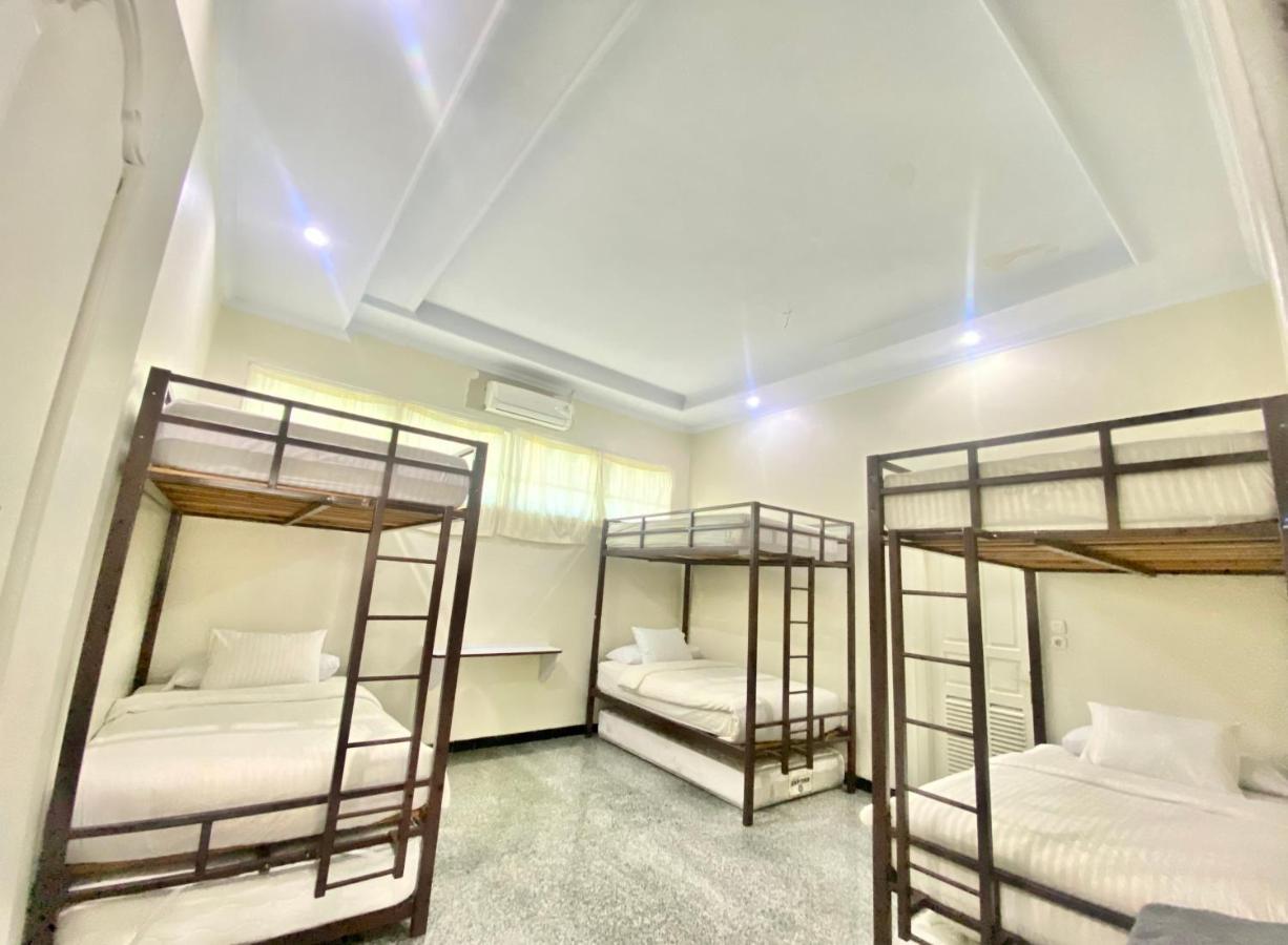 Sentosa Lodge Padang Kültér fotó